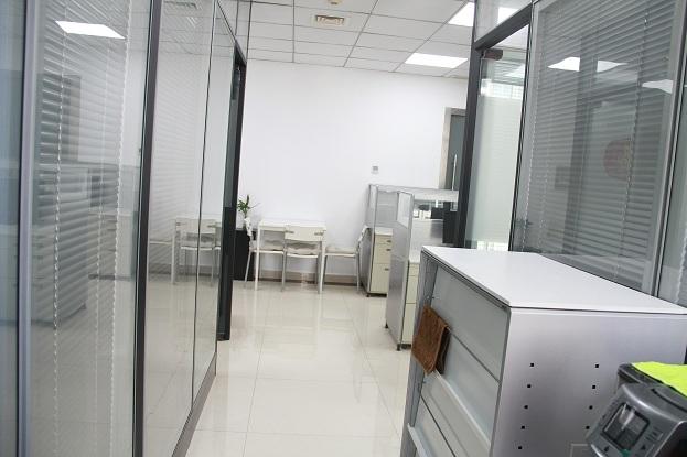芜湖路万达(8楼)･综合办公室（时），含总经理室･会议室･办公位･6~10人